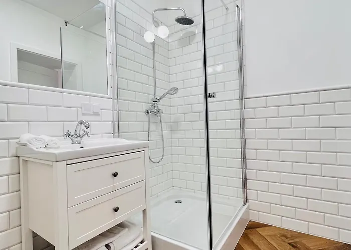 Kamienica Centrum - 1 Maja