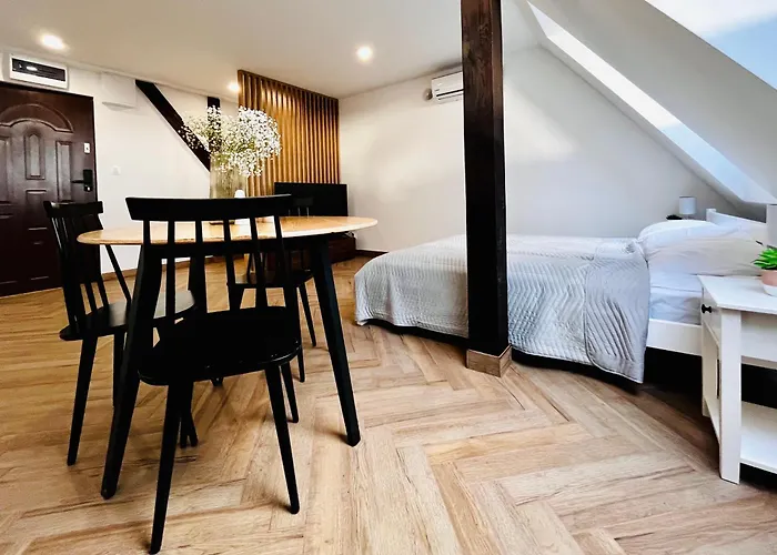 Kamienica Centrum - 1 Maja * Lubin (Lower Silesia)